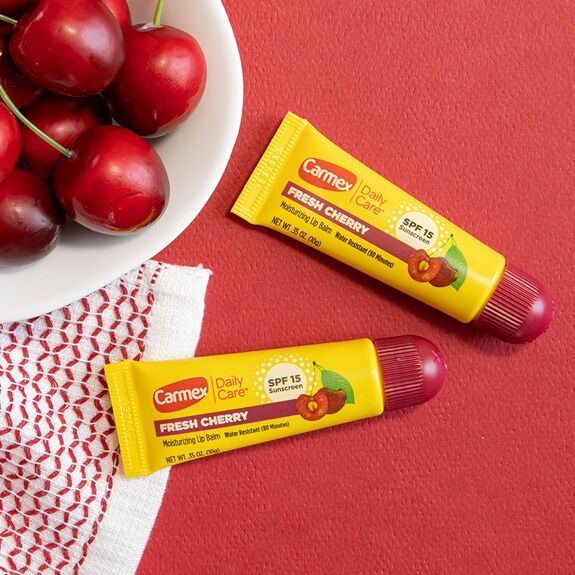 Бальзам для губ Carmex Fresh Cherry, 10г carmex-cherry-tube фото
